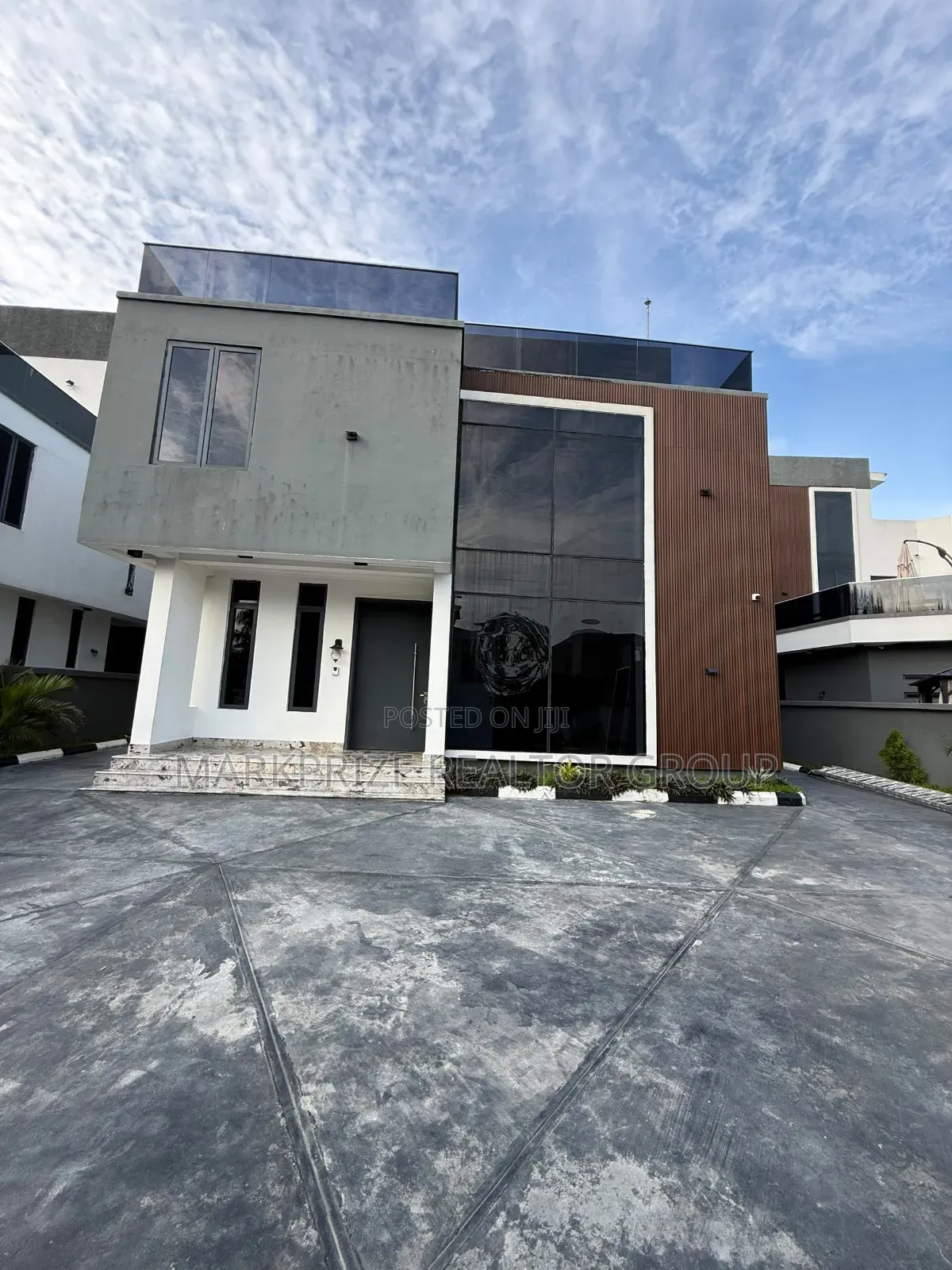 5bdrm Duplex in Royal Garden, VGC / Ajah for sale