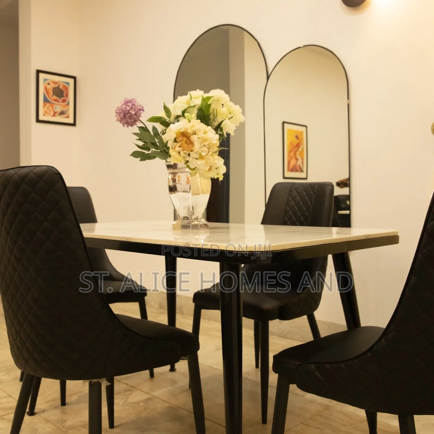 Elk 3 Bedroom Luxurious Apartment - Fully Serviced & Airport Proximity