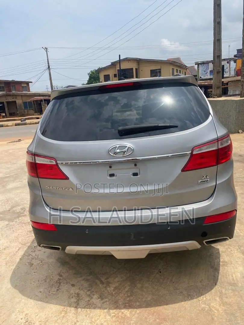 Hyundai Santa Fe 2015 Silver