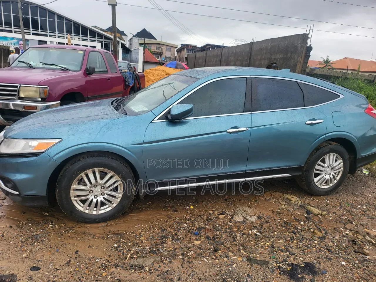 Honda Crosstour 2013 Blue