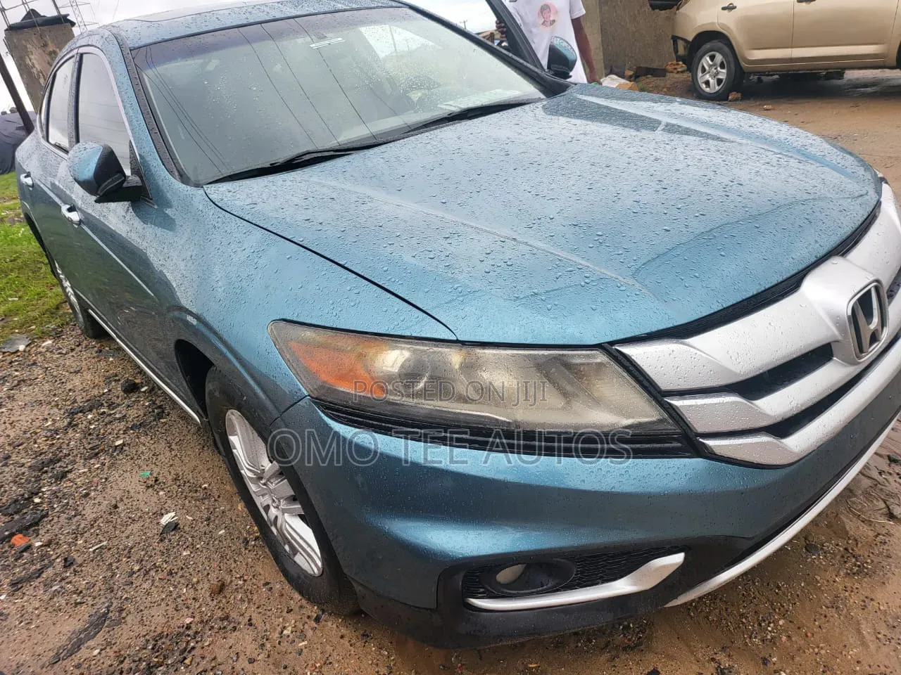 Honda Crosstour 2013 Blue