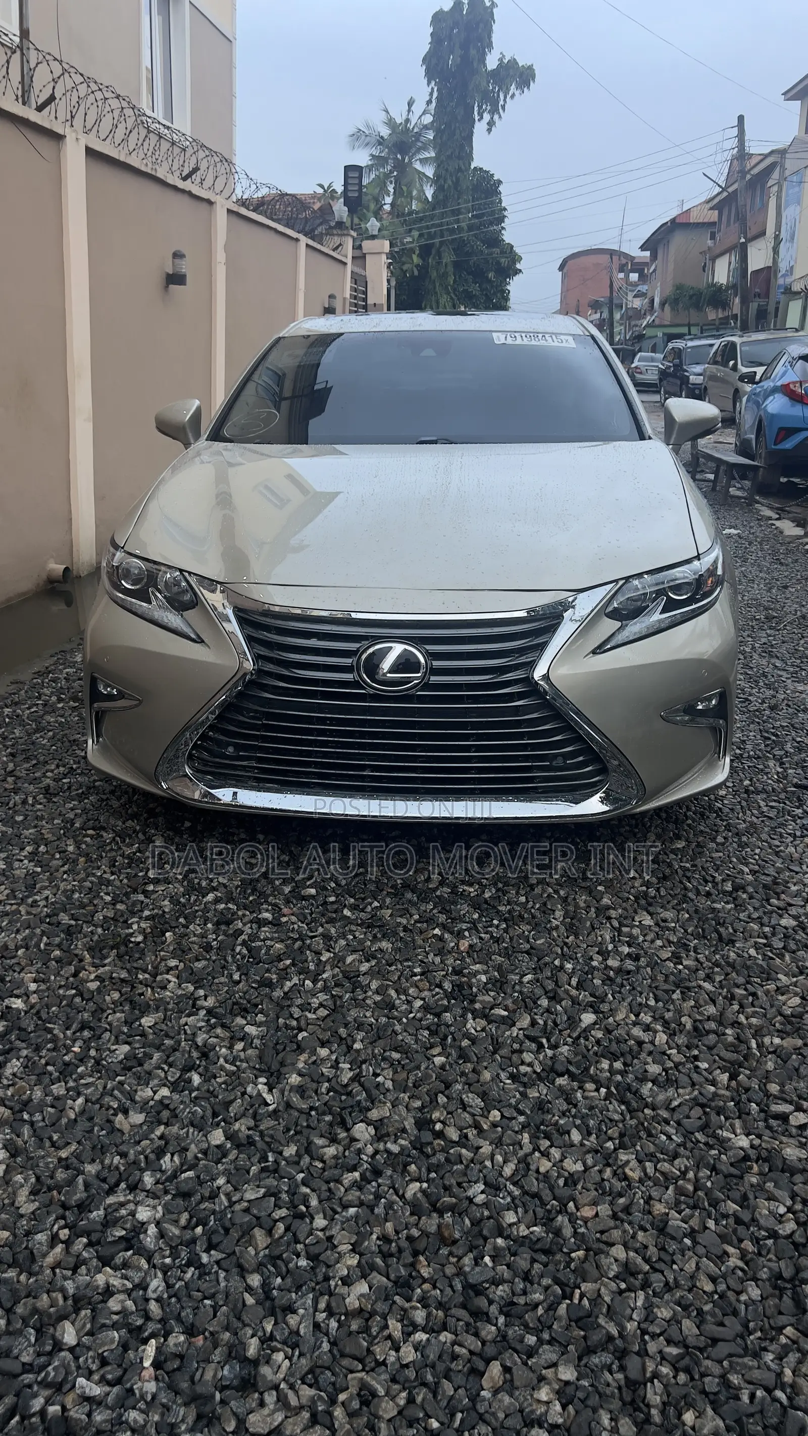 Lexus ES 350 FWD 2017 Gold