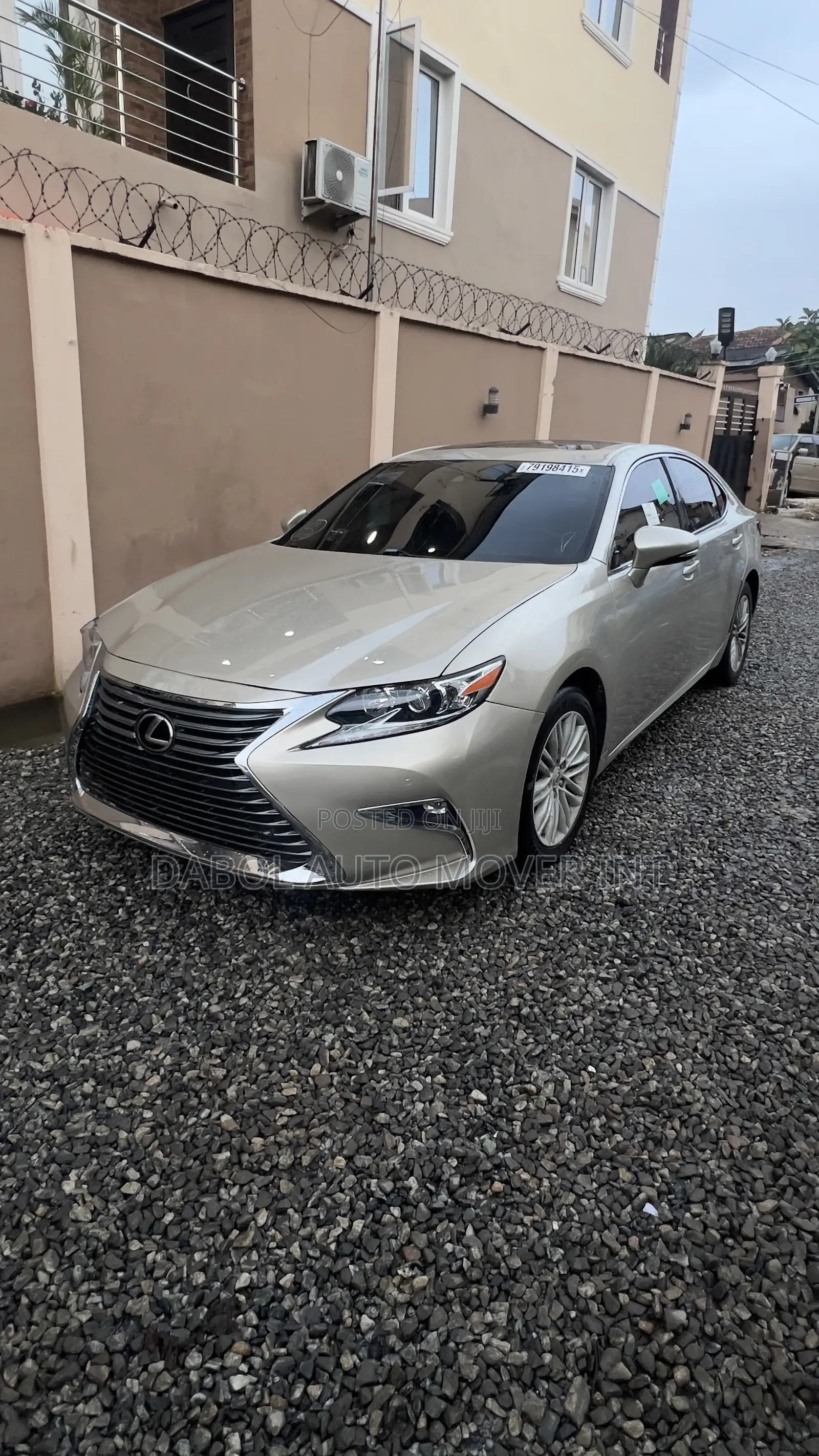 Lexus ES 350 FWD 2017 Gold