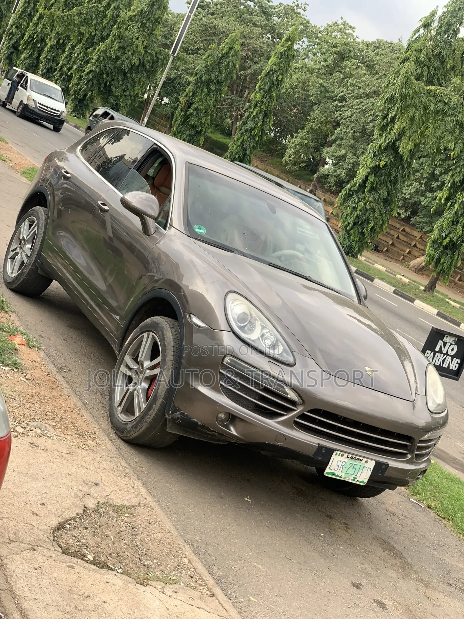 Porsche Cayenne 4dr SUV AWD (3.6L 6cyl 6M) 2014 Gray