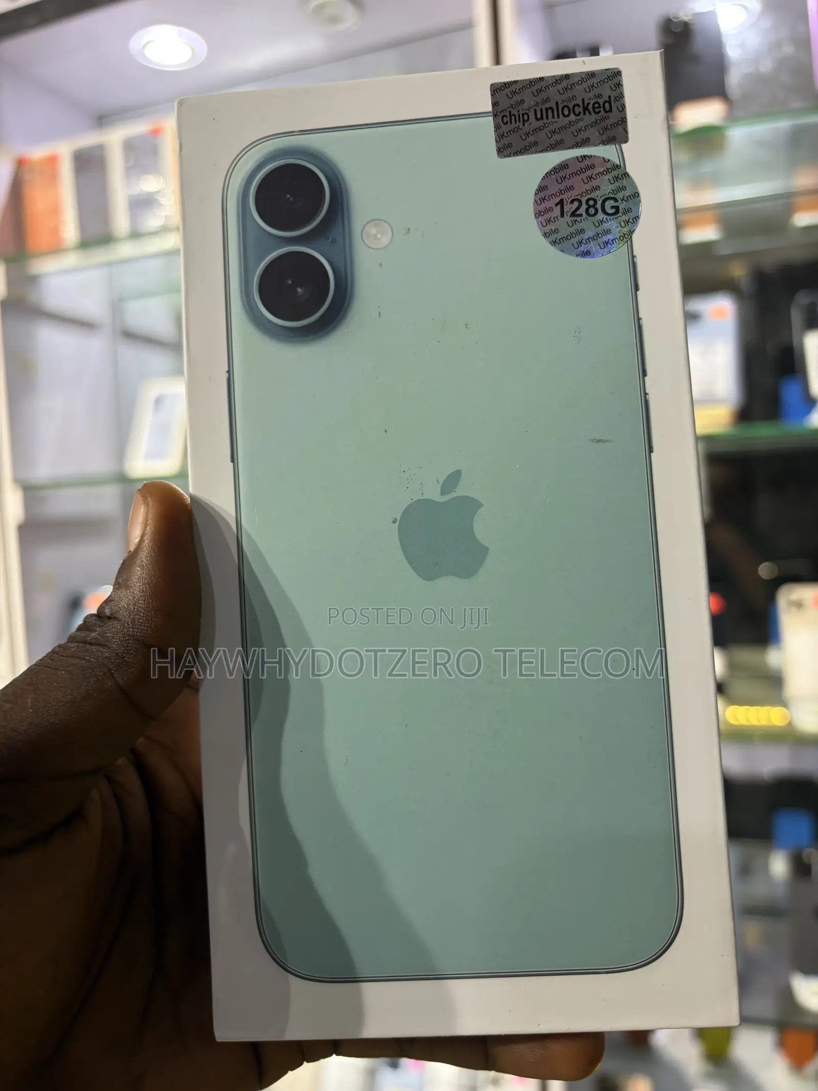 New Apple iPhone 16 128 GB Green