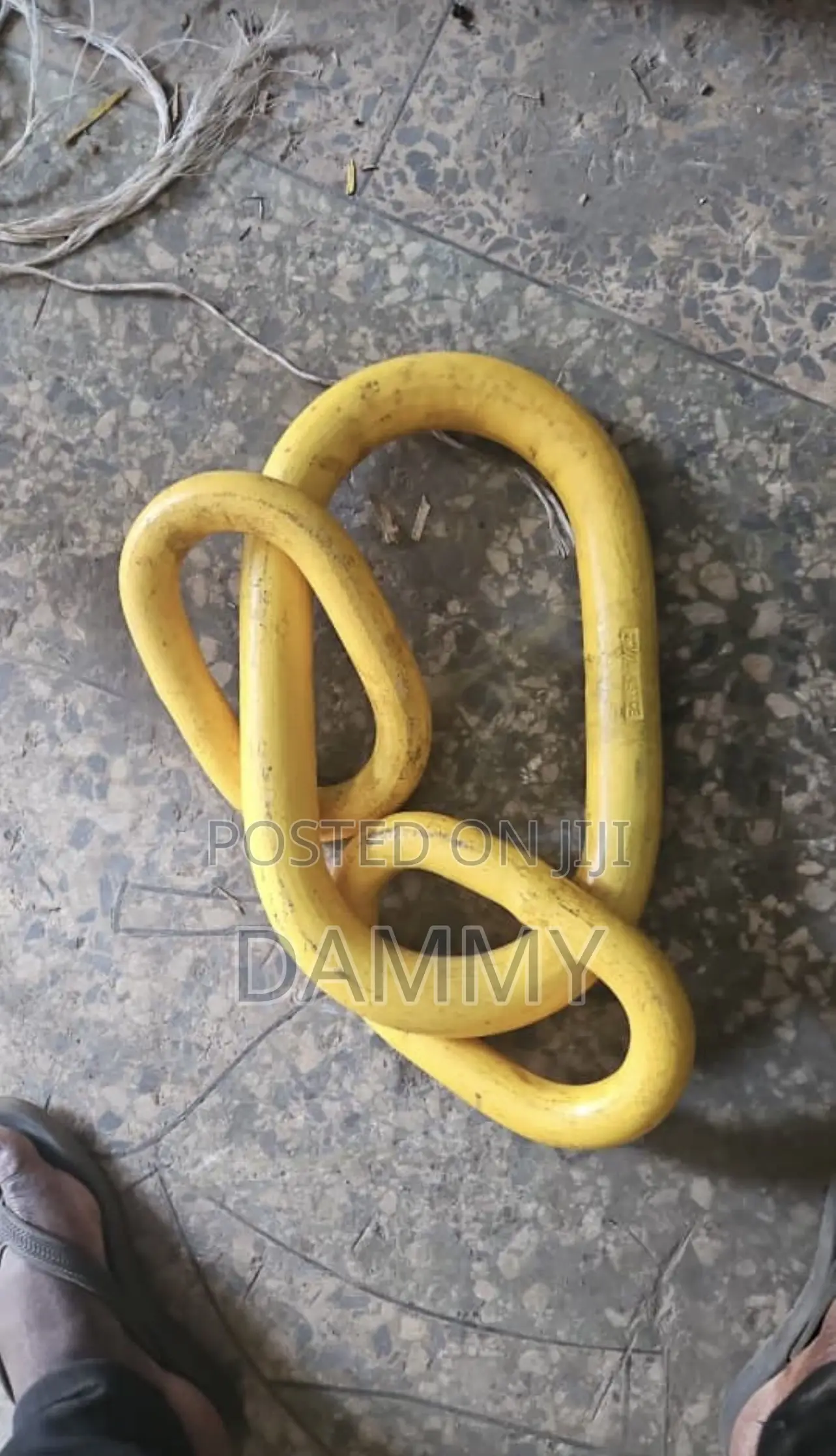 Heavy-Duty Yellow Grade 80 Clevis Self
