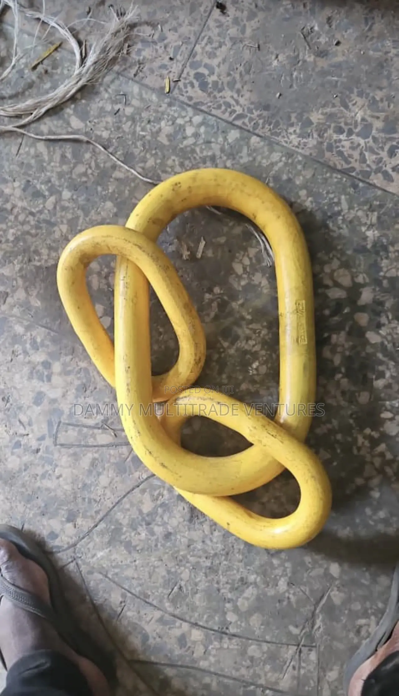 Heavy-Duty Yellow Grade 80 Clevis Self