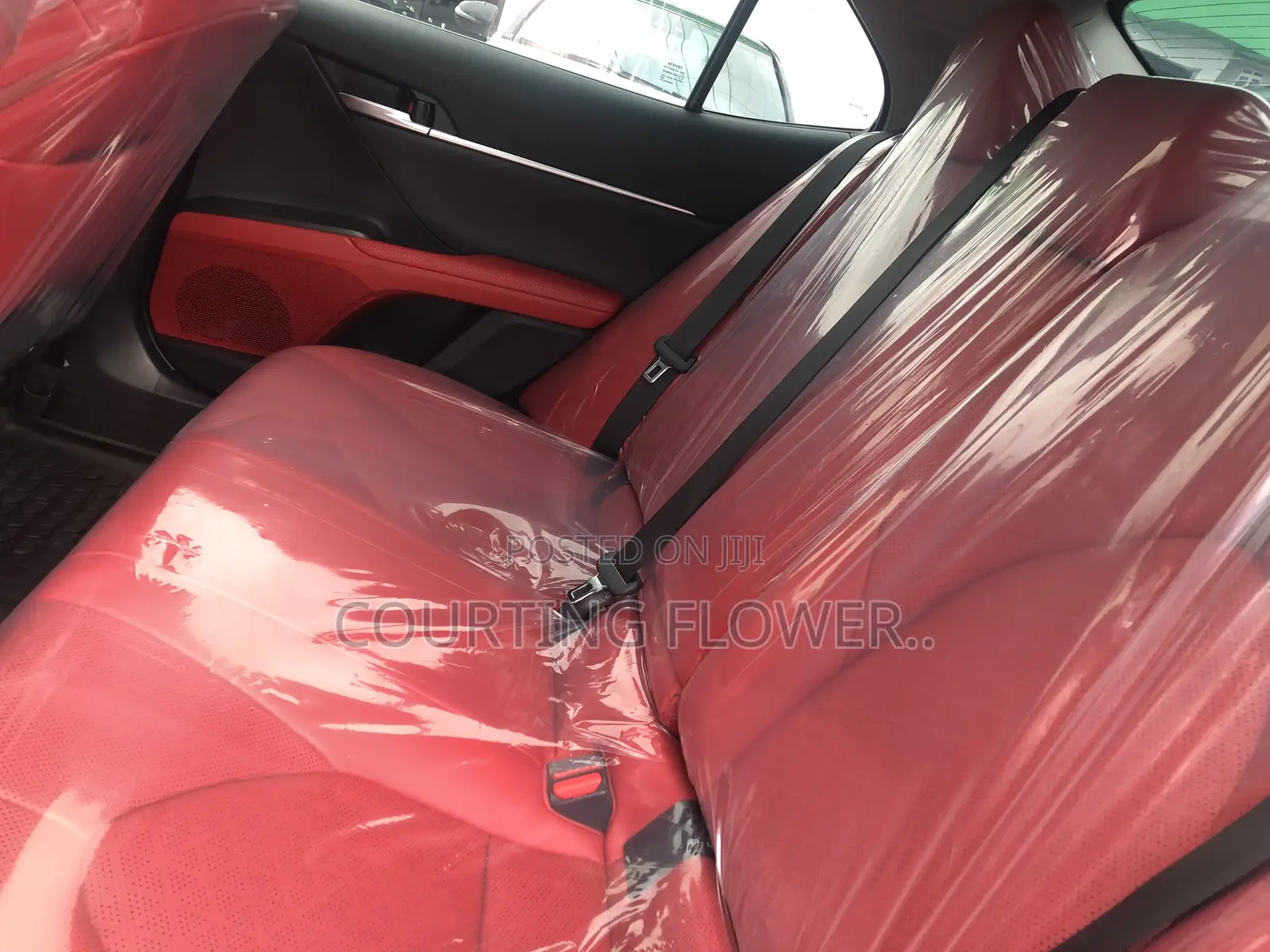 Toyota Camry XSE 2023 Off white