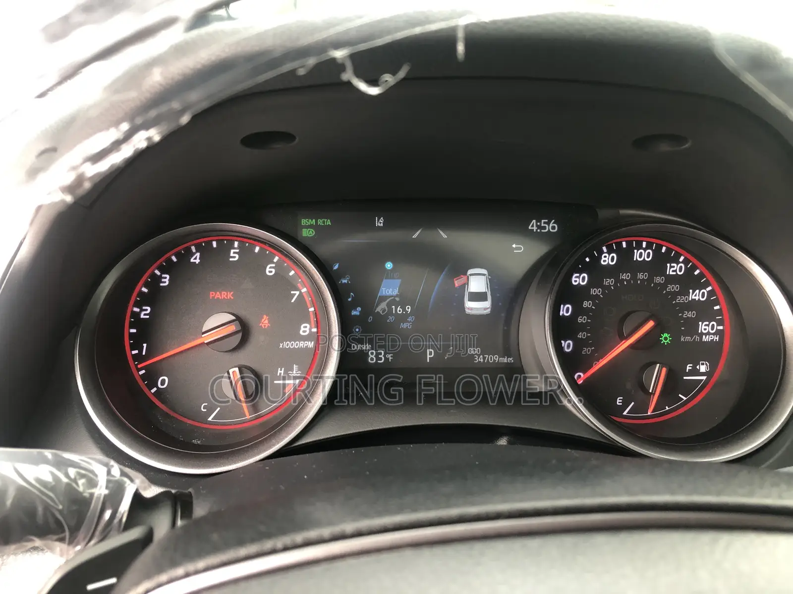 Toyota Camry XSE 2023 Off white