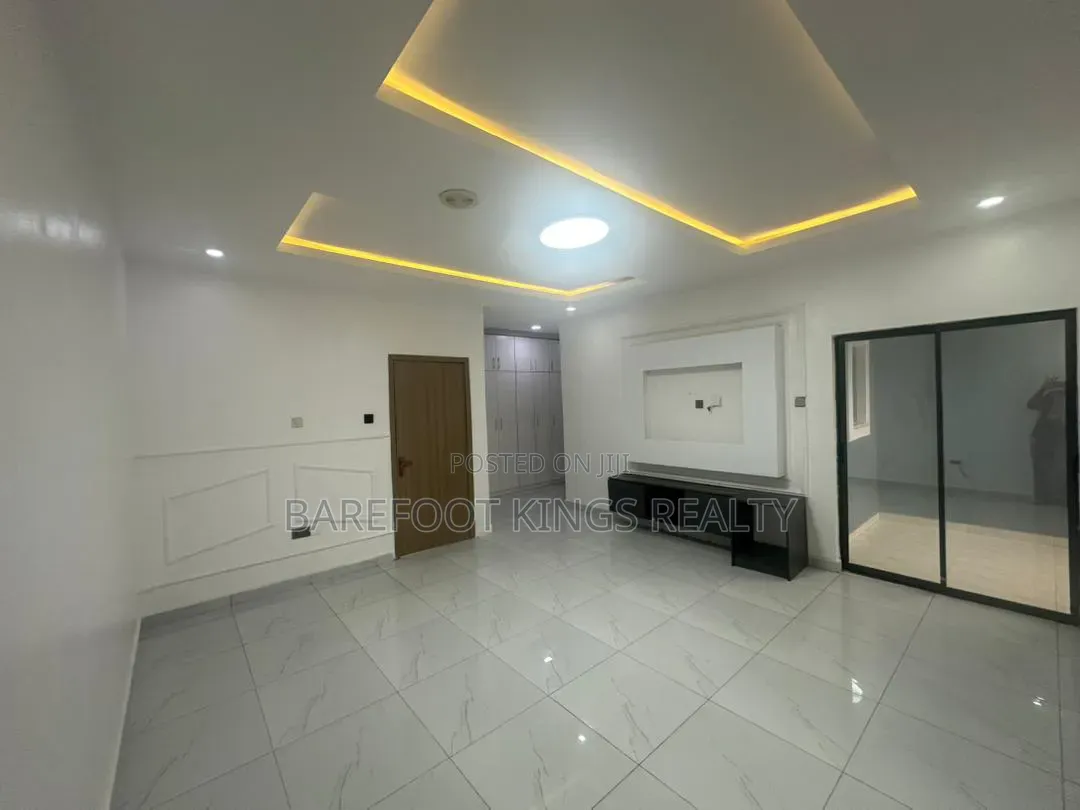 3bdrm Duplex in Abraham Adesanya for sale