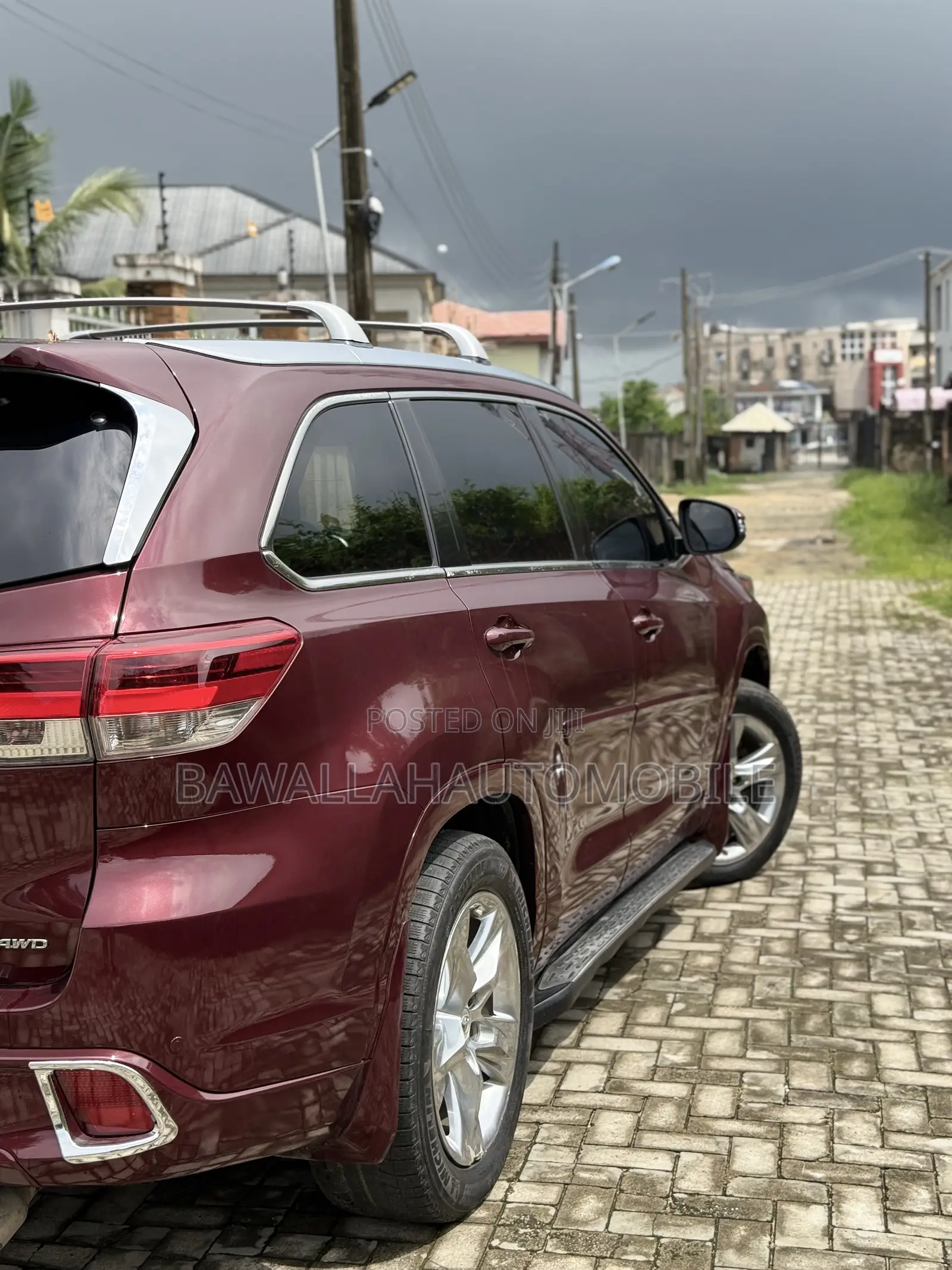 Toyota Highlander Limited Platinum 4dr SUV AWD (3.5L 6cyl 6A) 2015 Red