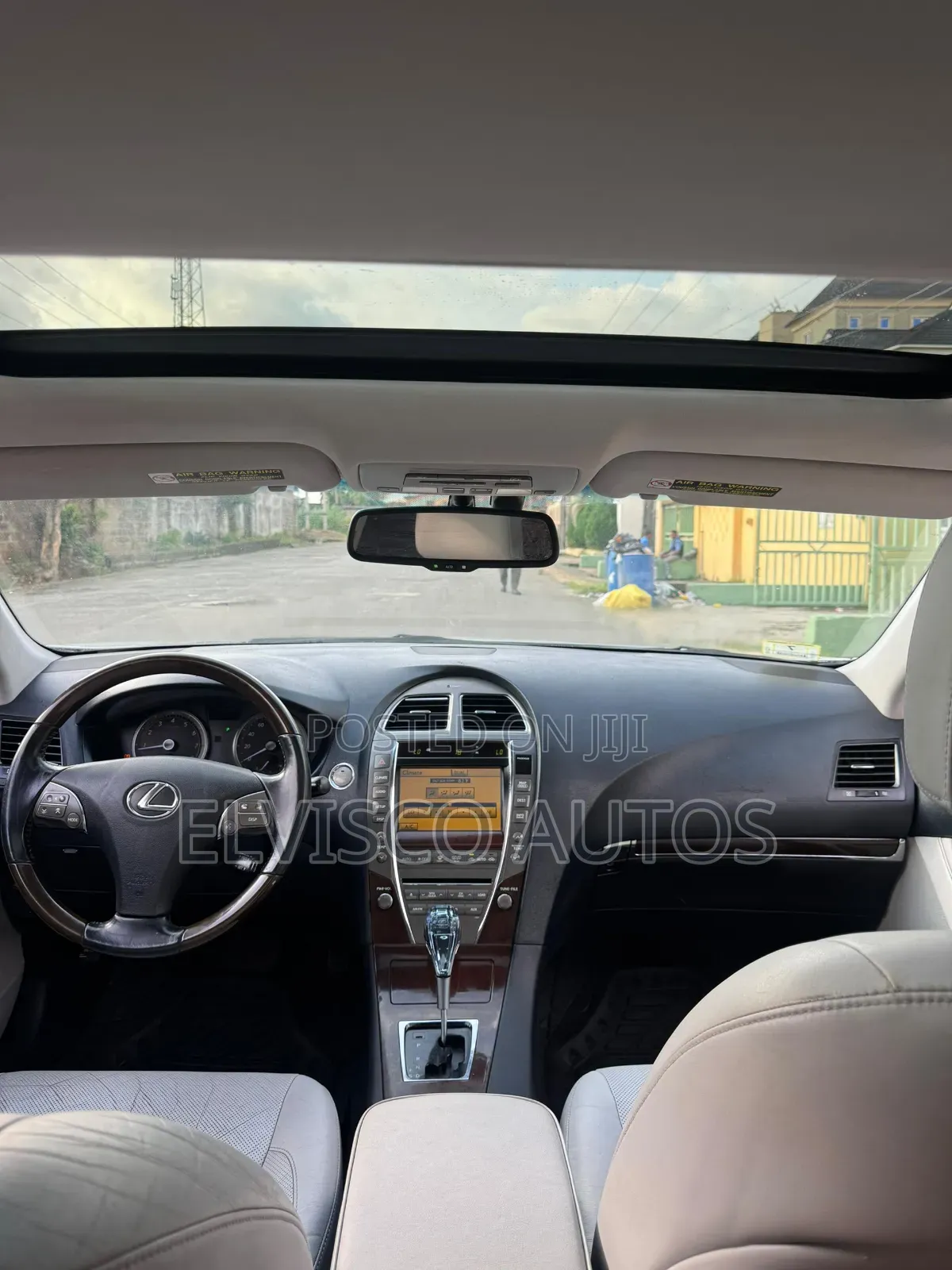 Lexus ES 2012 Silver