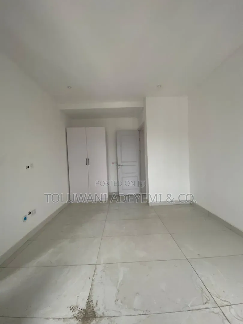 2 Bedroom Apartments With Gym, Swimming Pool and Gym