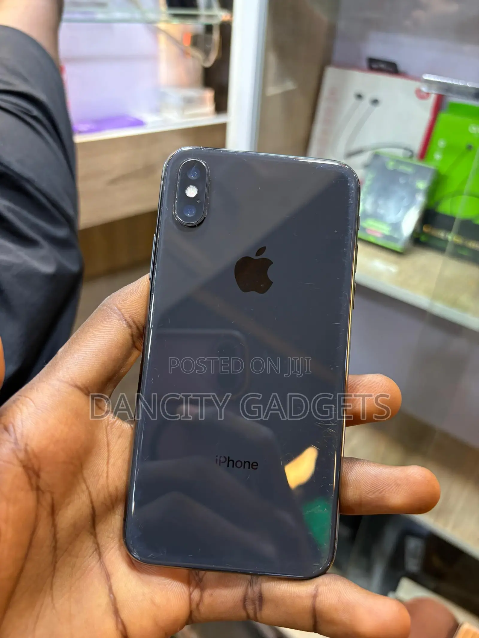 Apple iPhone X 64 GB Black