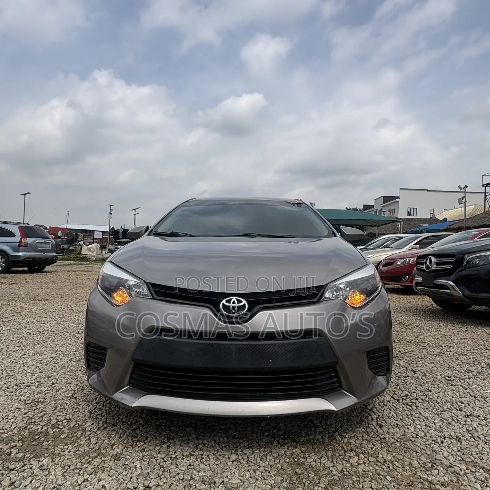 Toyota Corolla LE Premium 4dr Sedan (1.8L 4cyl CVT) 2015 Gray