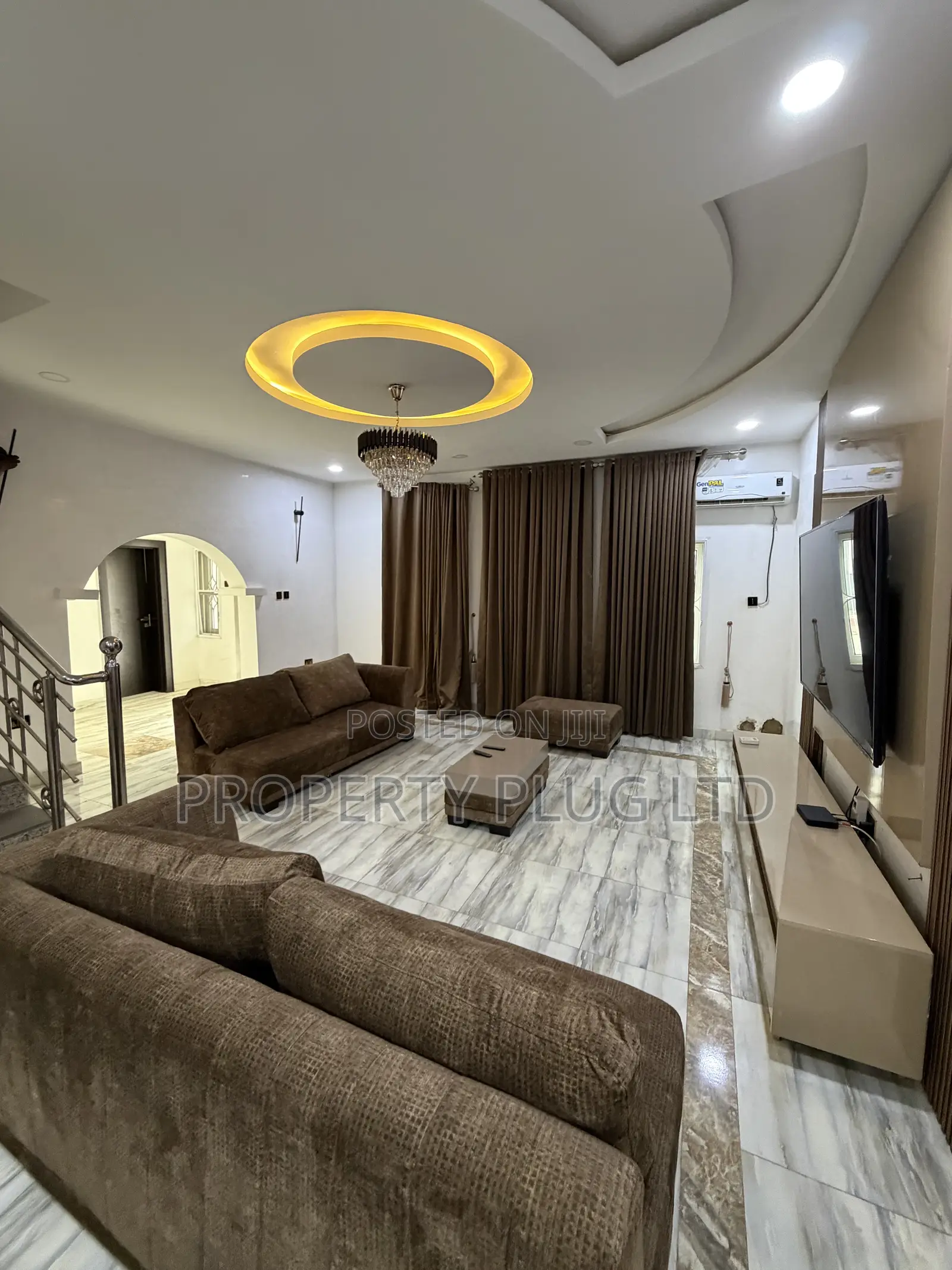 Furnished 3bdrm Duplex in Idu for sale