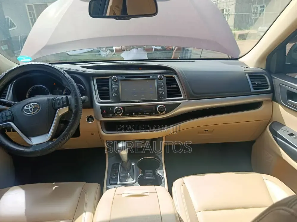 Toyota Highlander 2016 Burgundy