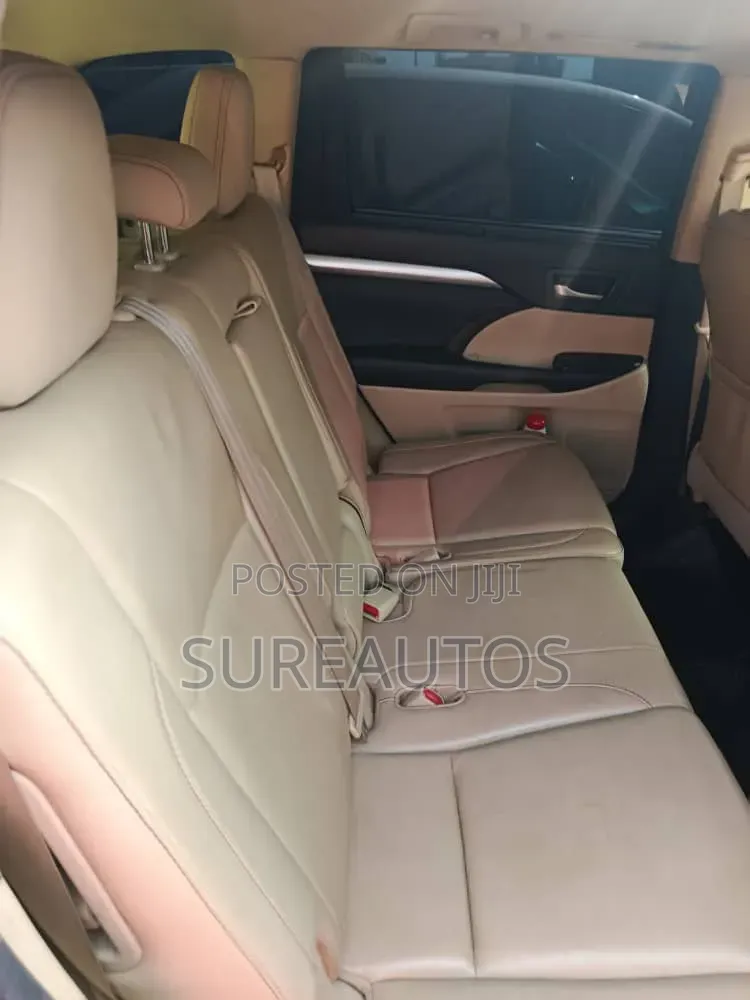Toyota Highlander 2016 Burgundy