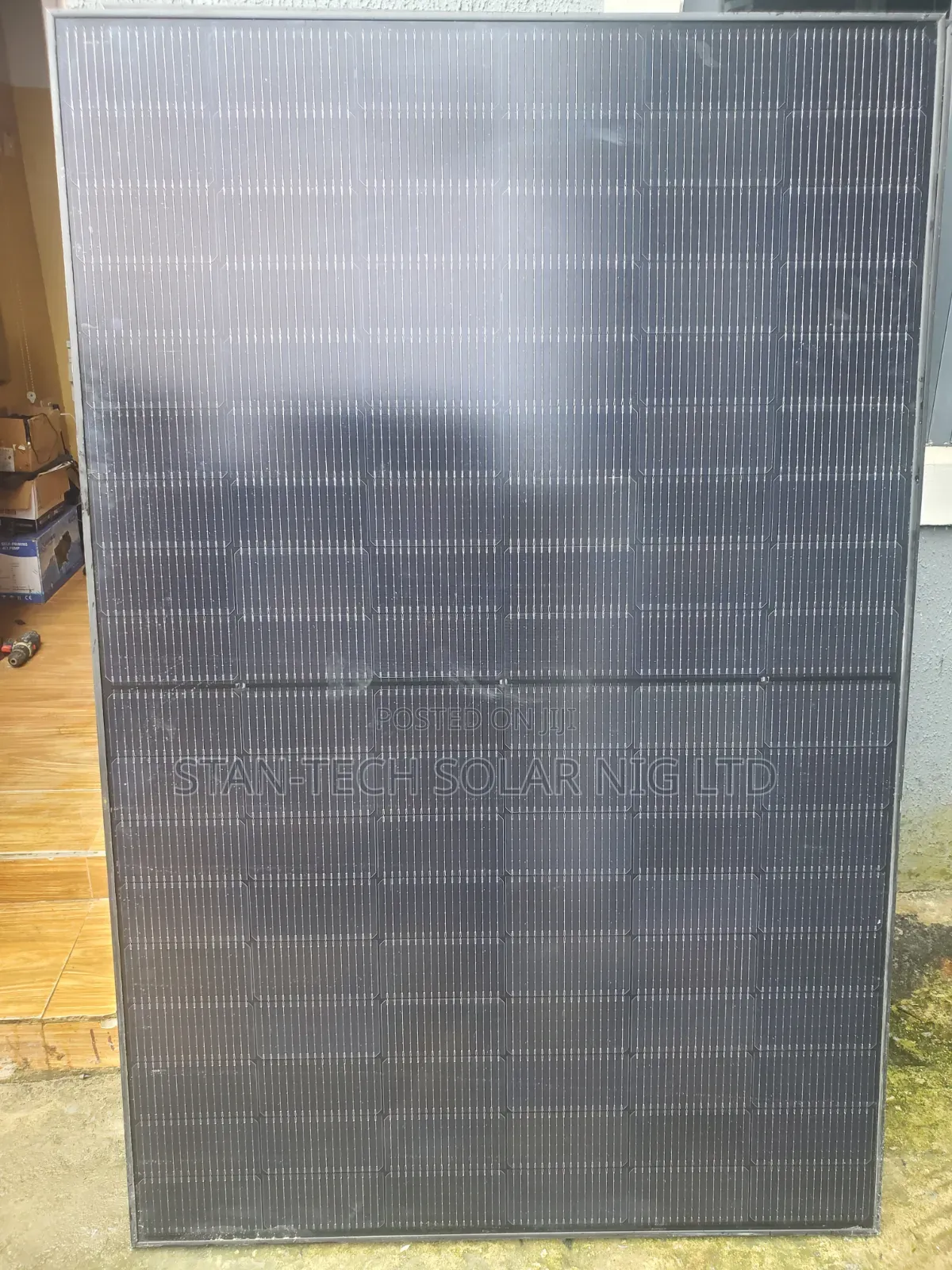 Black Frame 500watts Ja Solar Panel