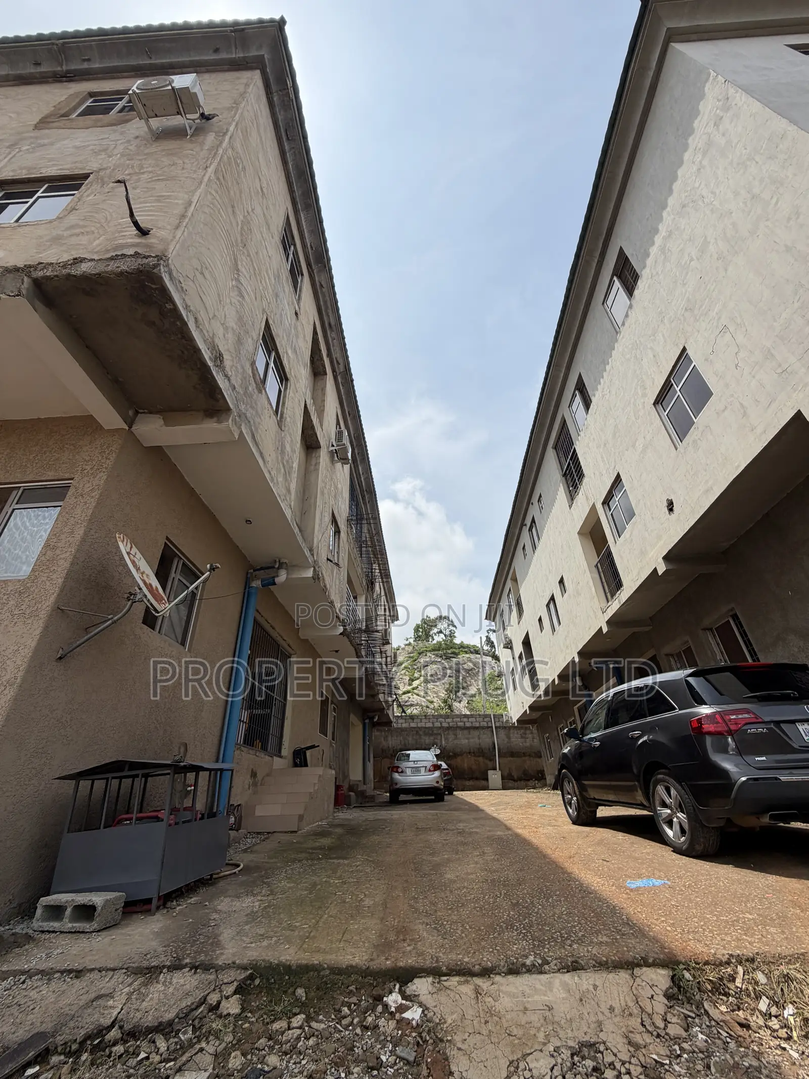 2bdrm Apartment in Idu for sale