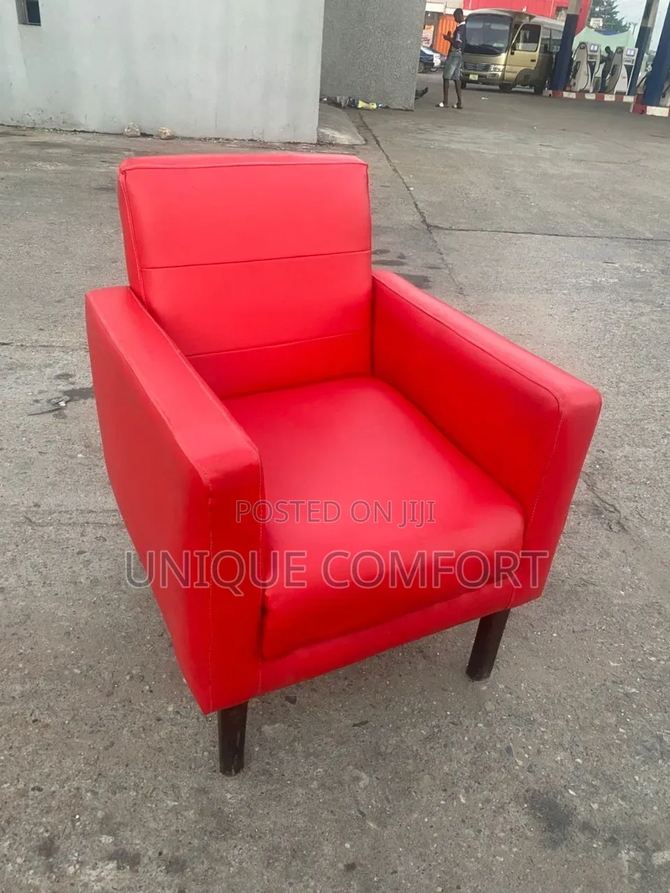 Brand New Top Quality Seaters Modern Leather Accent Chairs ( Each)