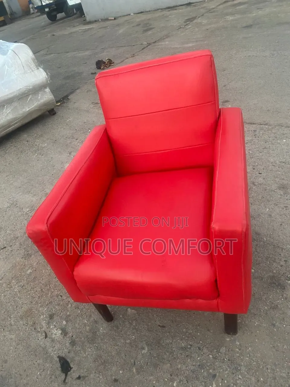 Brand New Top Quality Seaters Modern Leather Accent Chairs ( Each)