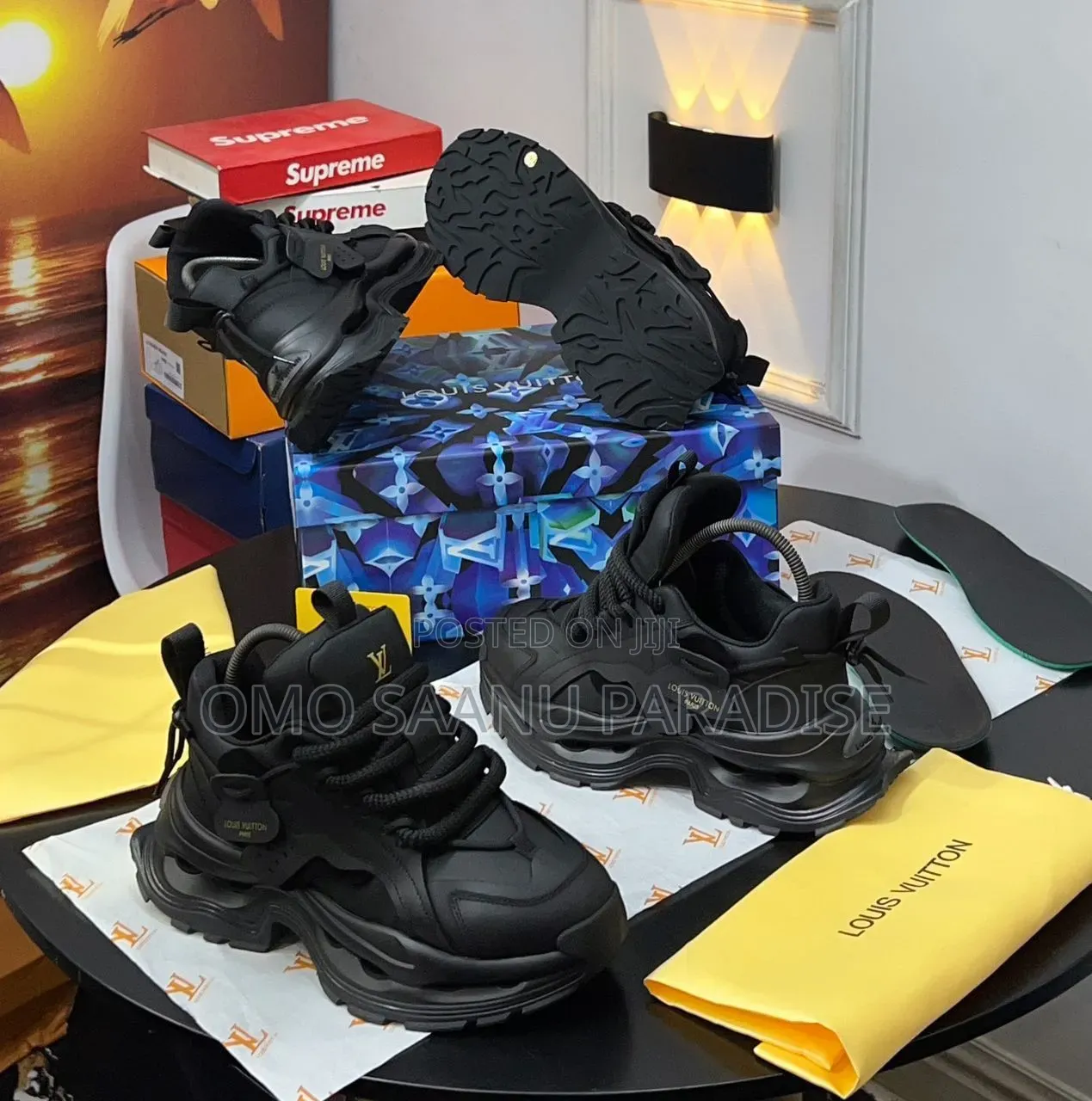 Unisex Sneakers