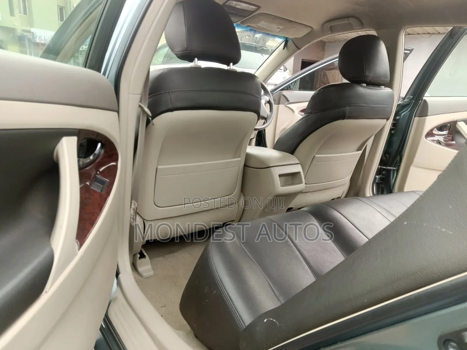 Toyota Camry LE 4dr Sedan (2.4L 4cyl 5A) 2009 Green