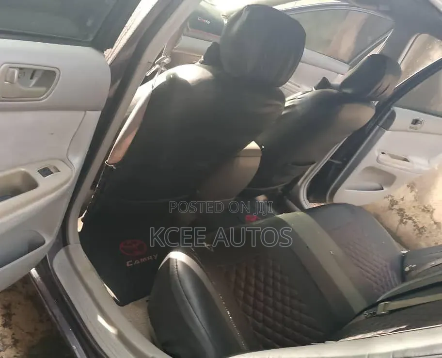 Toyota Camry 2006 Silver