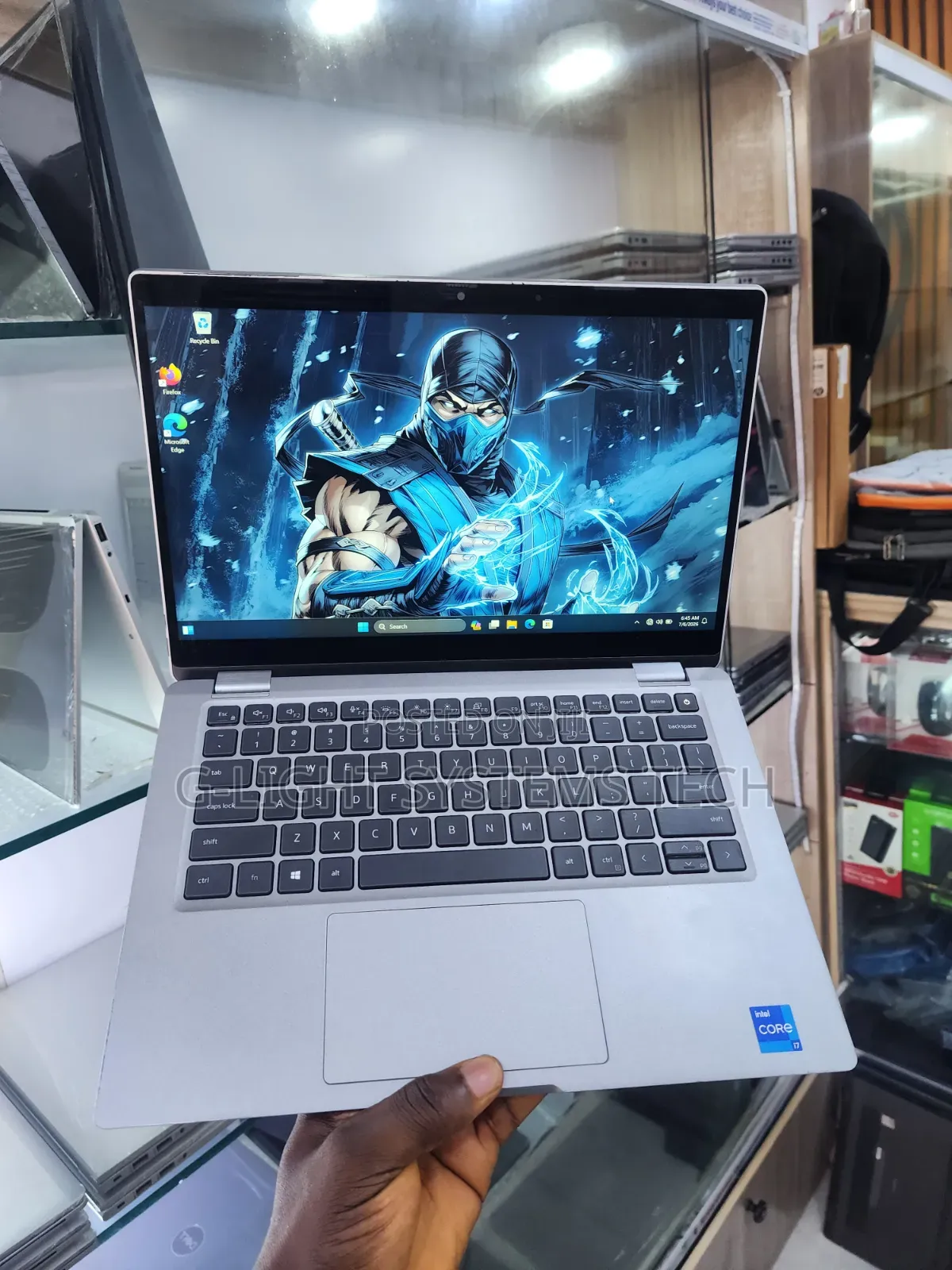 Laptop Dell Latitude 5320 2-in-1 32GB Intel Core i7 SSD 256GB
