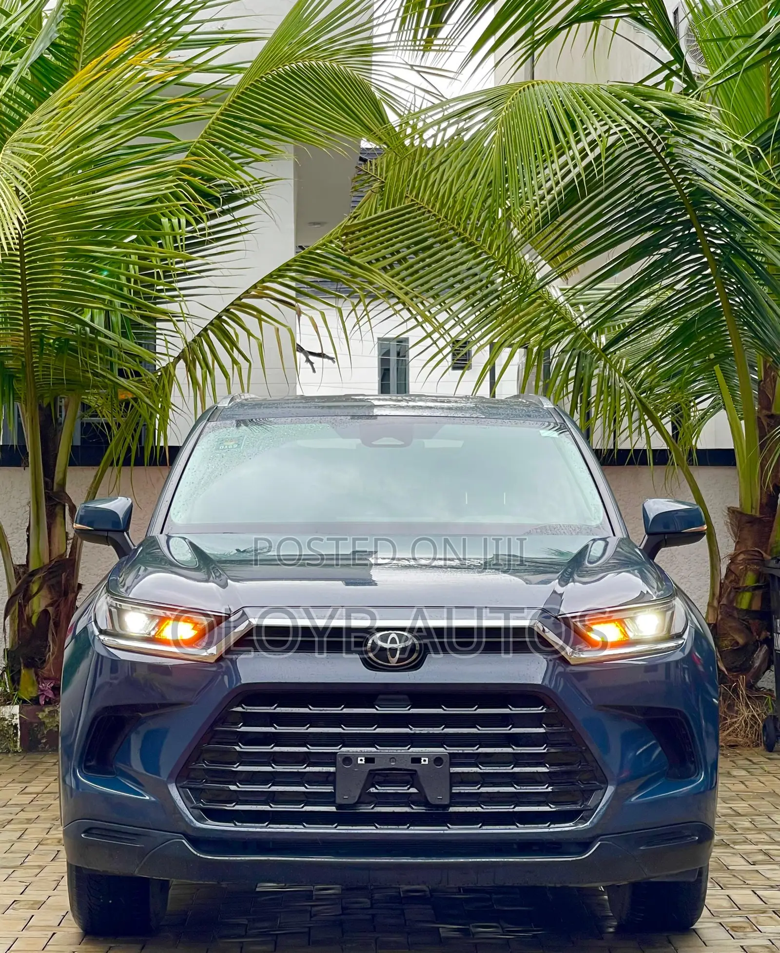 Toyota Highlander XLE AWD 2024 Blue