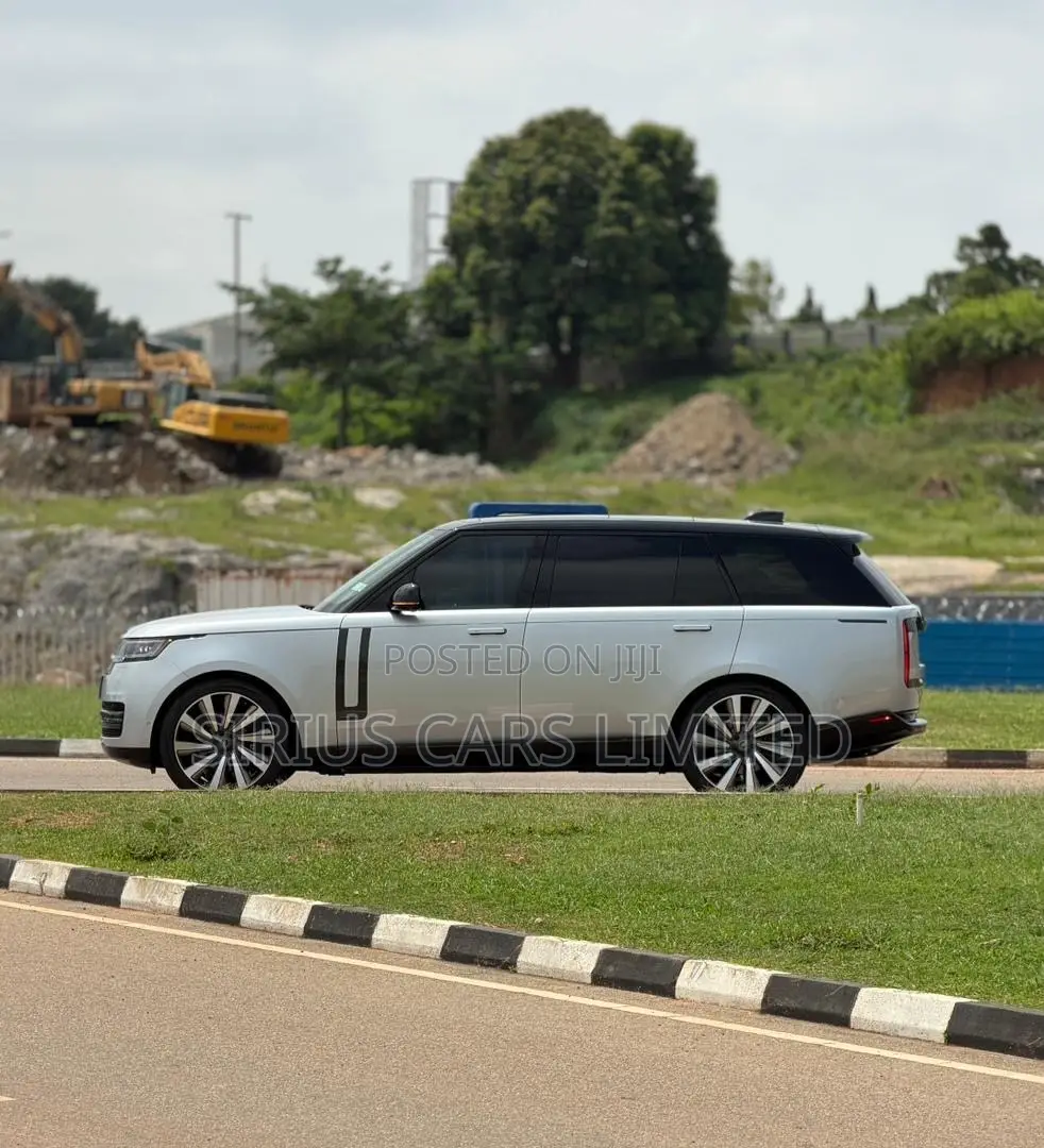 New Land Rover Range Rover P615 SV LWB 2025 White