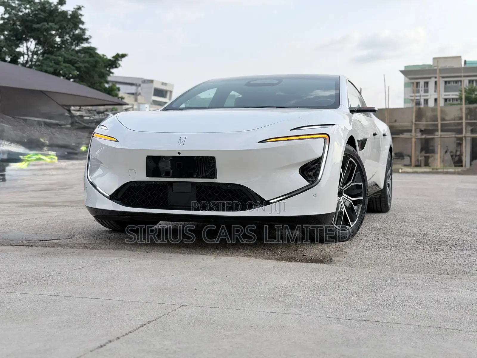 New Avatr 12 2025 White