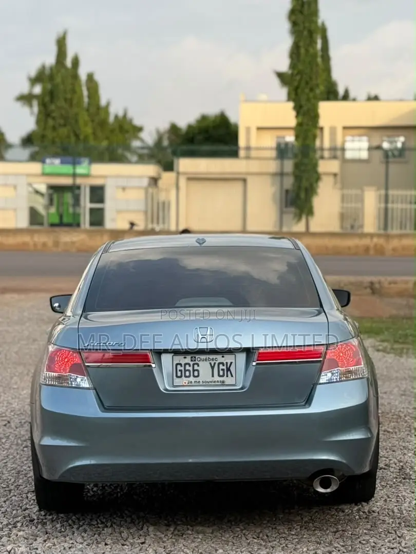 Honda Accord 2011 Gray