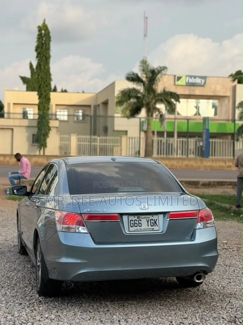 Honda Accord 2011 Gray