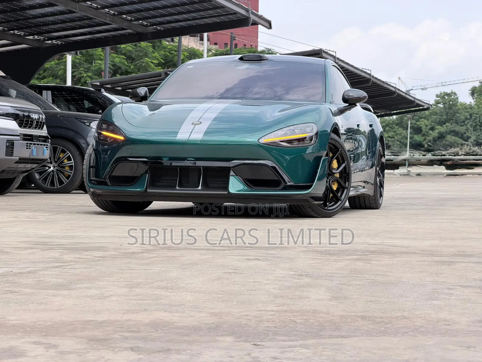 New Xiaomi SU7 Ultra EV RWD 2025 Green