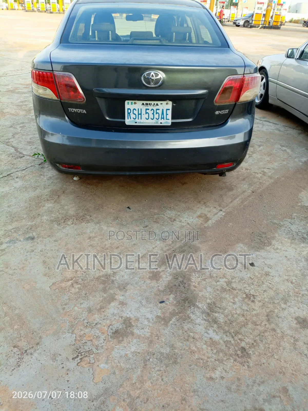 Toyota Avensis 2006 Gray