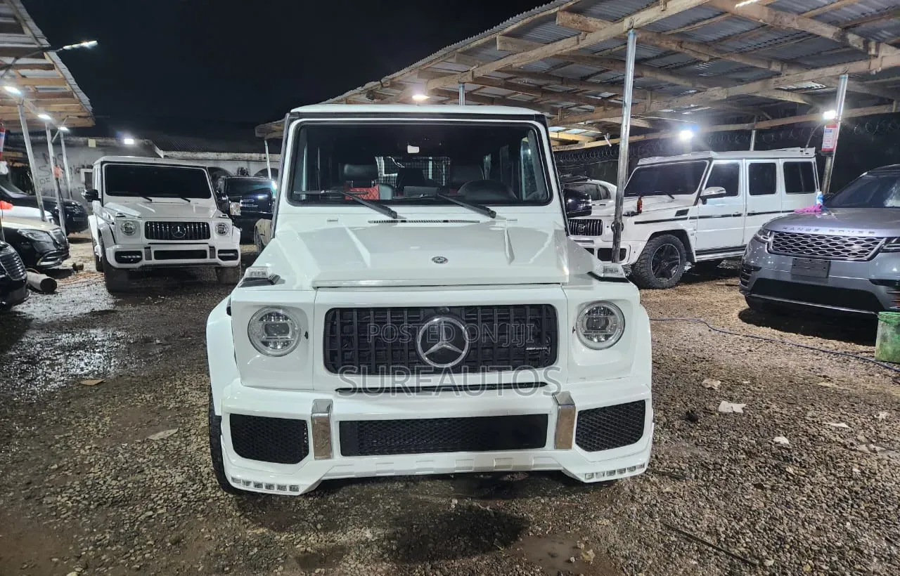 Mercedes-Benz G-Class 2009 White