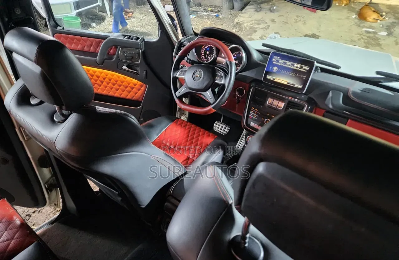 Mercedes-Benz G-Class 2009 White