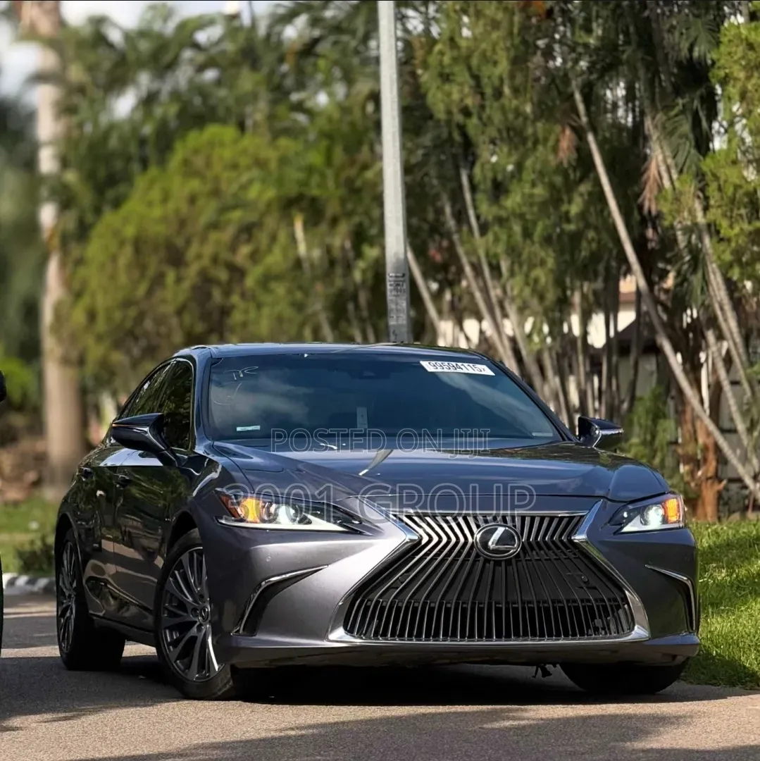 Lexus ES 2021 Gray