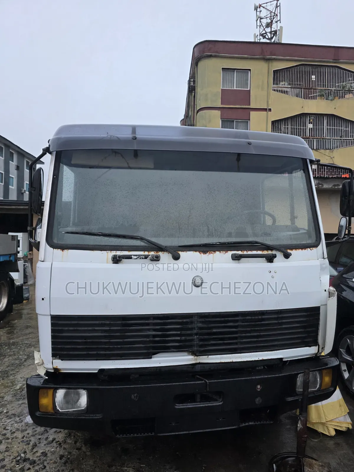 Mercedes Truck 817