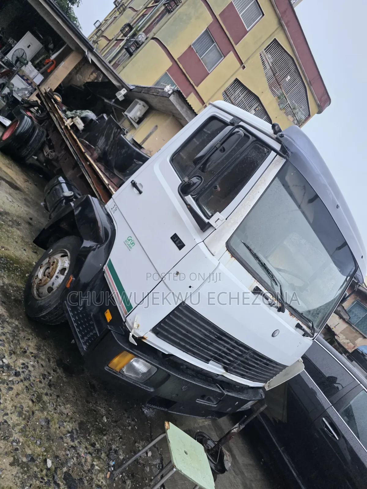 Mercedes Truck 817
