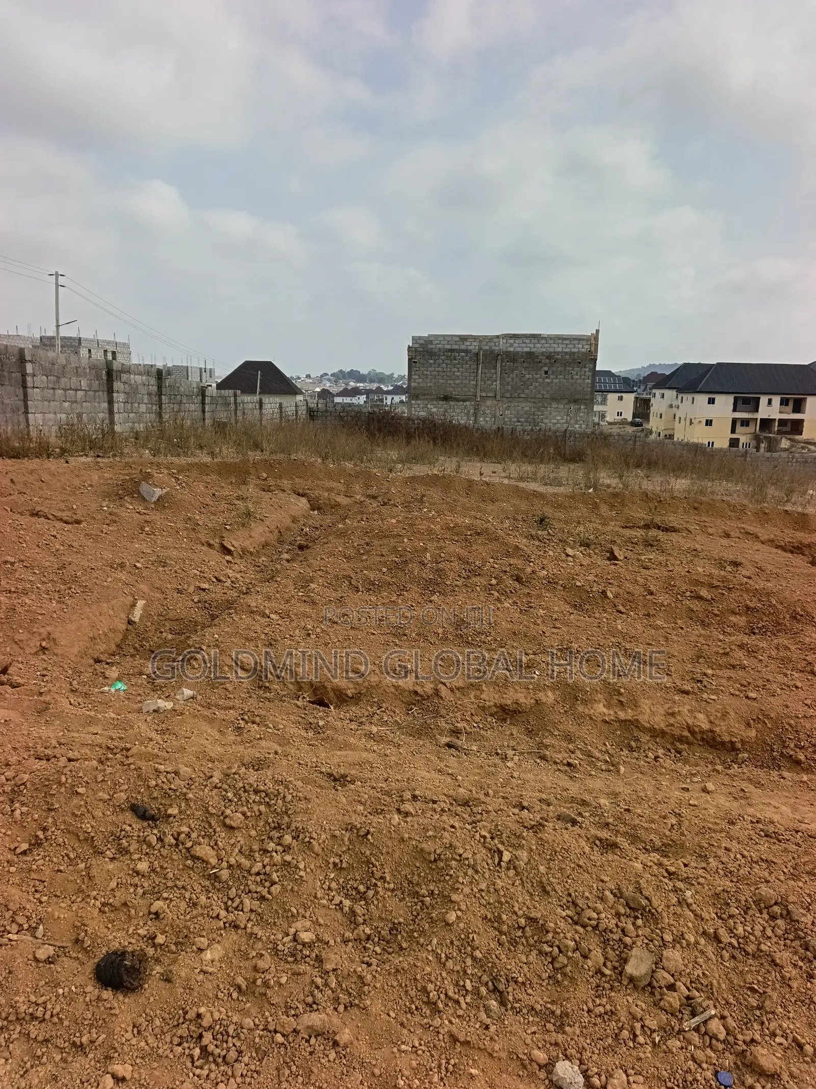 For Sale 250sqm. Estate Plot for Terrace in Lugbe by Pyakasa, Abuja.