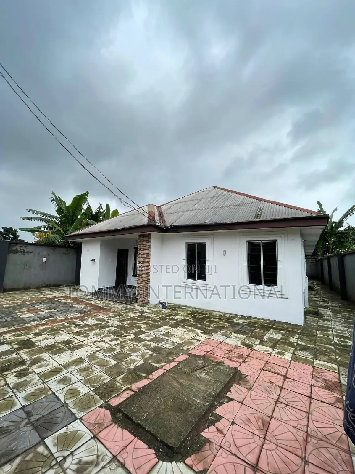4bdrm Bungalow in Shell Cooperative, Port-Harcourt for sale