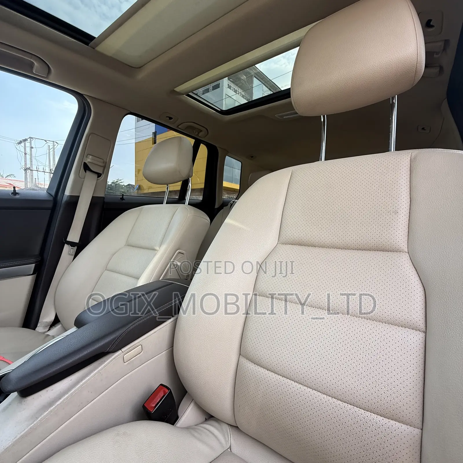 Mercedes-Benz GLK-Class 2013 Red