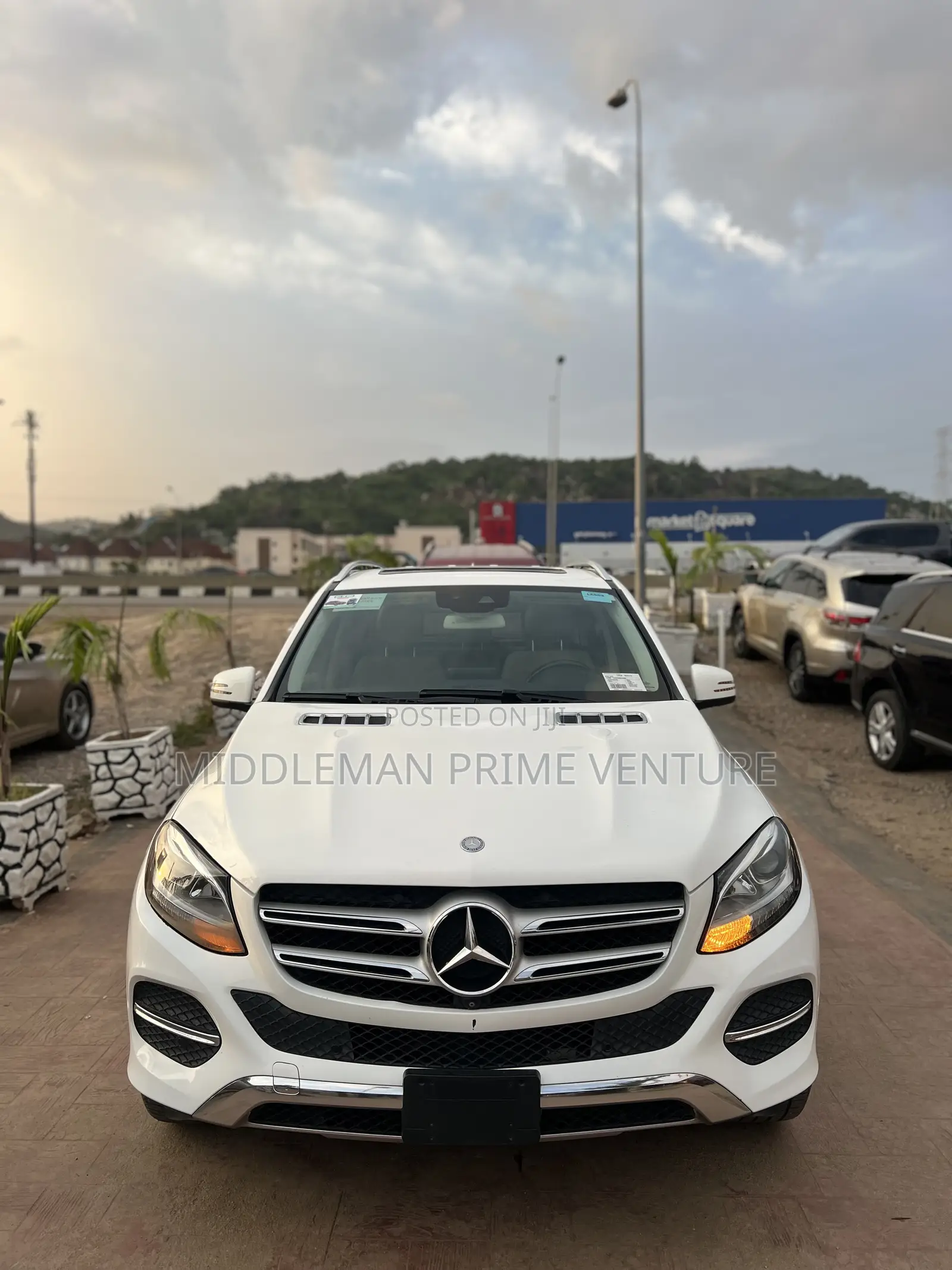 Mercedes-Benz GLE-Class 2017 White