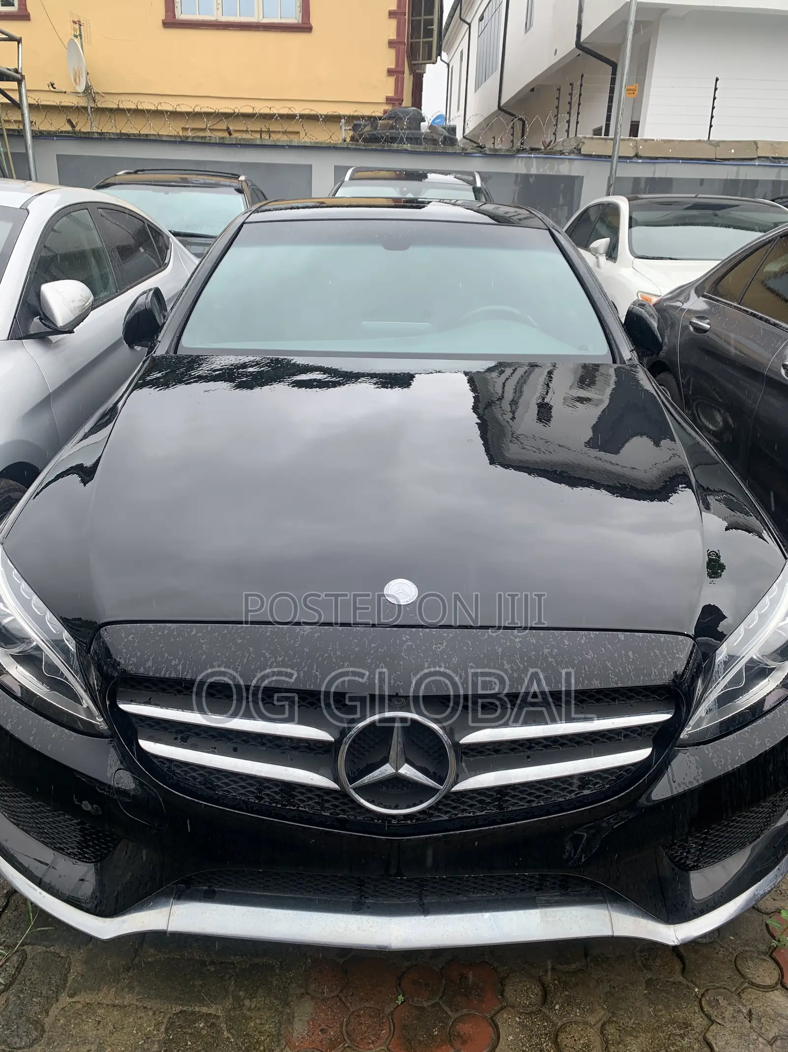 Mercedes-Benz C300 Luxury 4matic Sedan AWD (2.0L 4cyl 7A) 2017 Black
