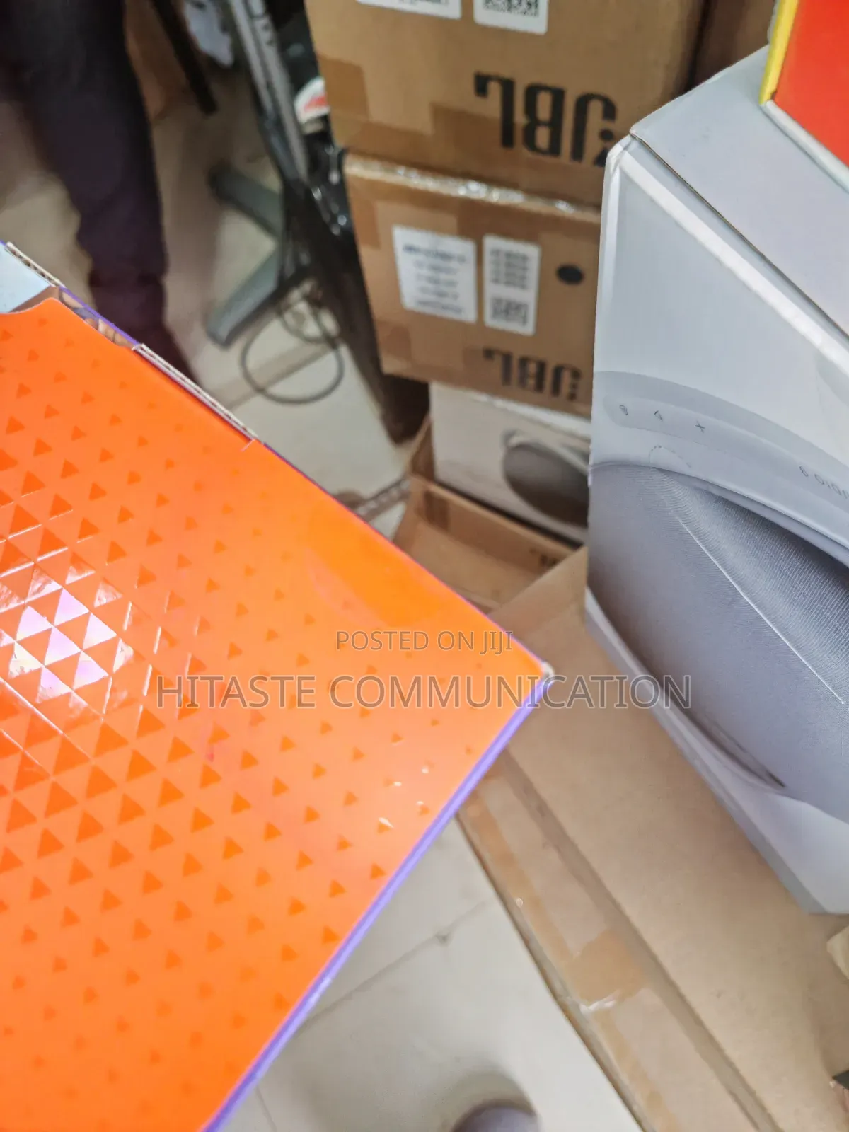 JBL Charge 6