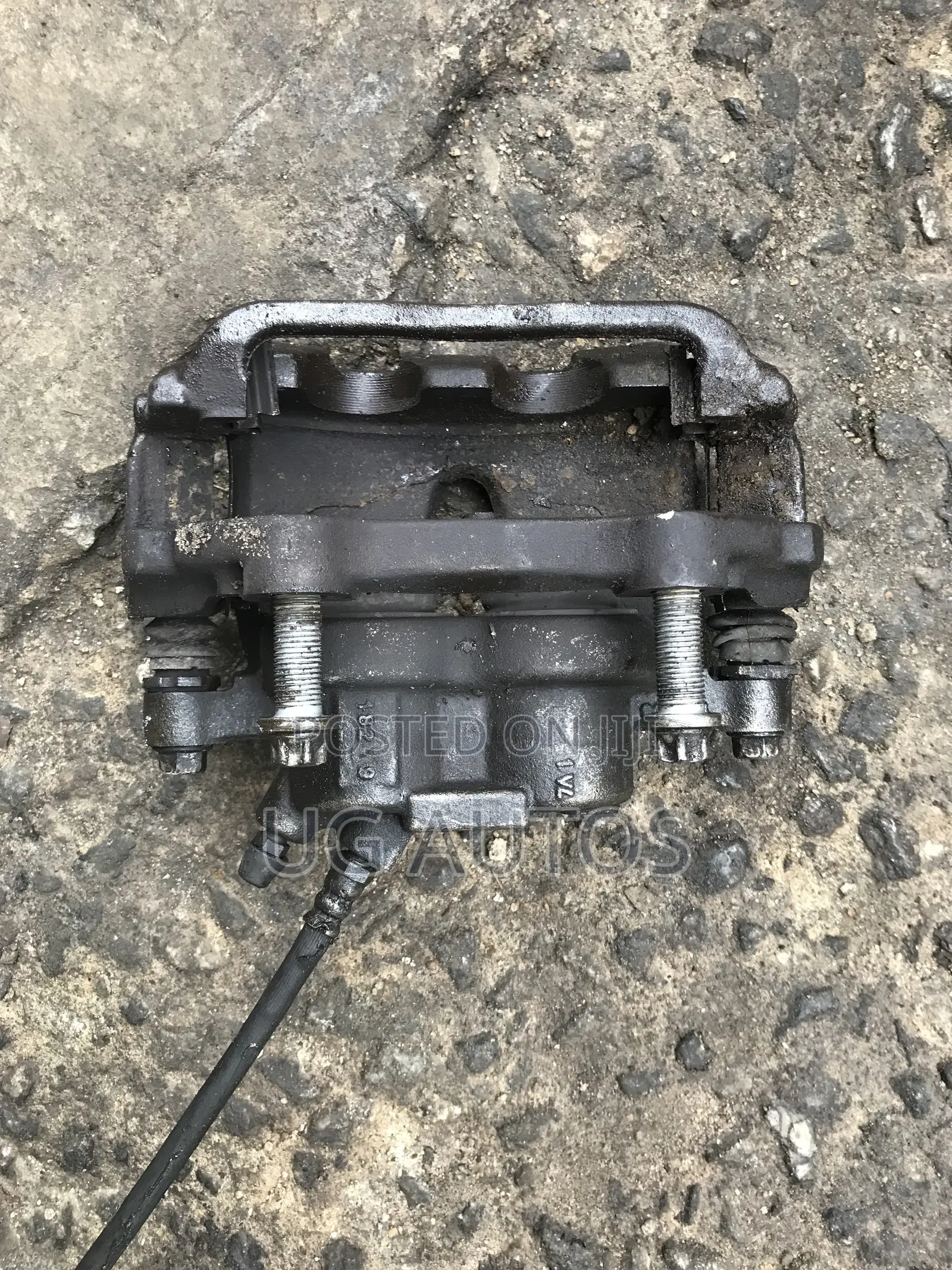 Front Left Caliper Mercedes Benz GLK
