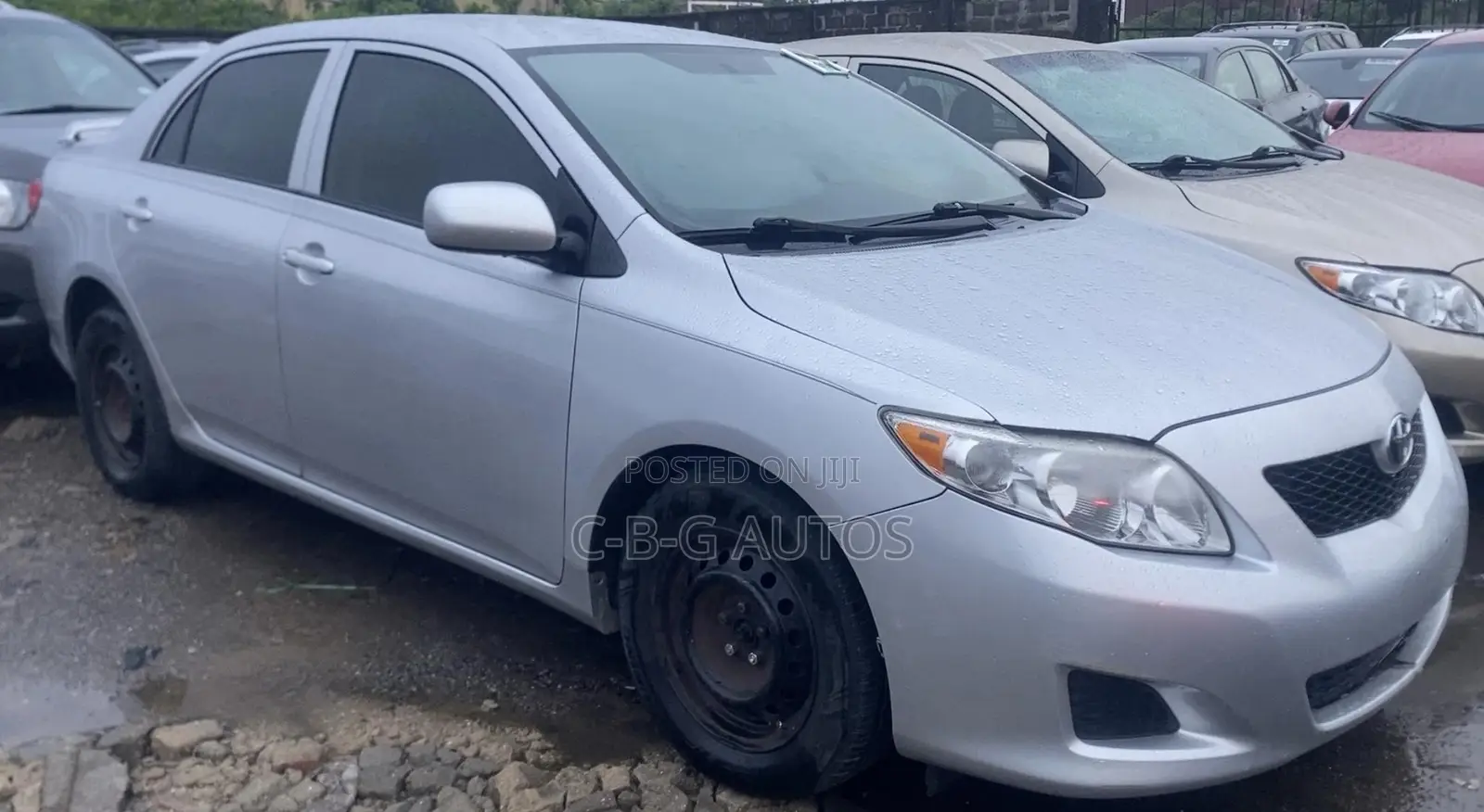 Toyota Corolla LE 4dr Sedan (1.8L 4cyl 4A) 2010 Silver
